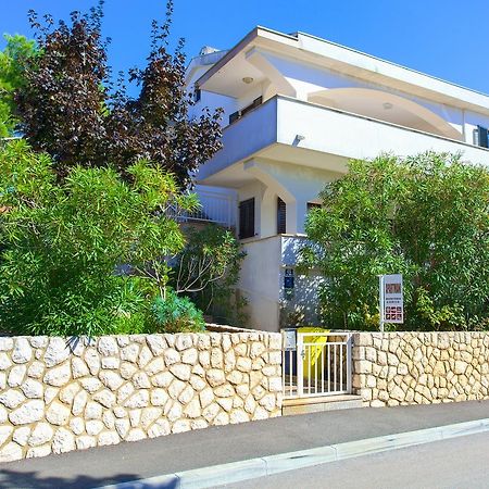 Apartments Vlatko Krk Town Eksteriør billede